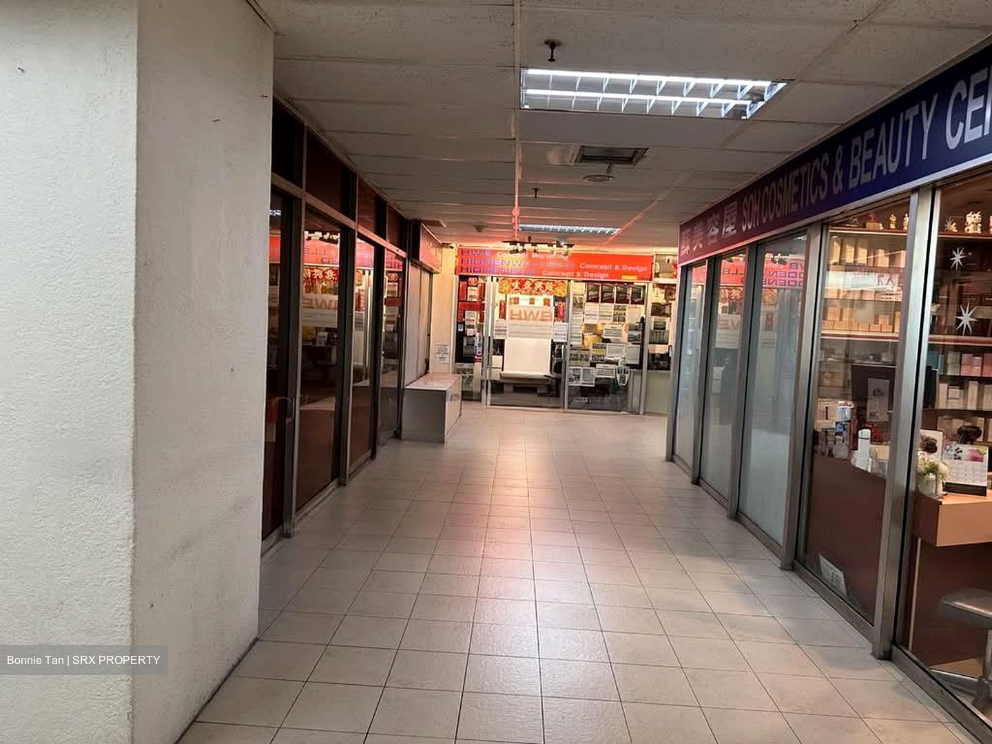 Veerasamy Road (D8), Retail #535720601